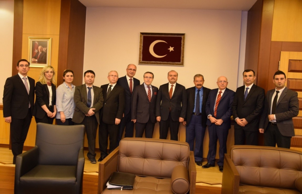 YATIRIM DANIŞMANLARI  EKONOMİ BAKAN YARDIMCISINI ZİYARET ETTİ